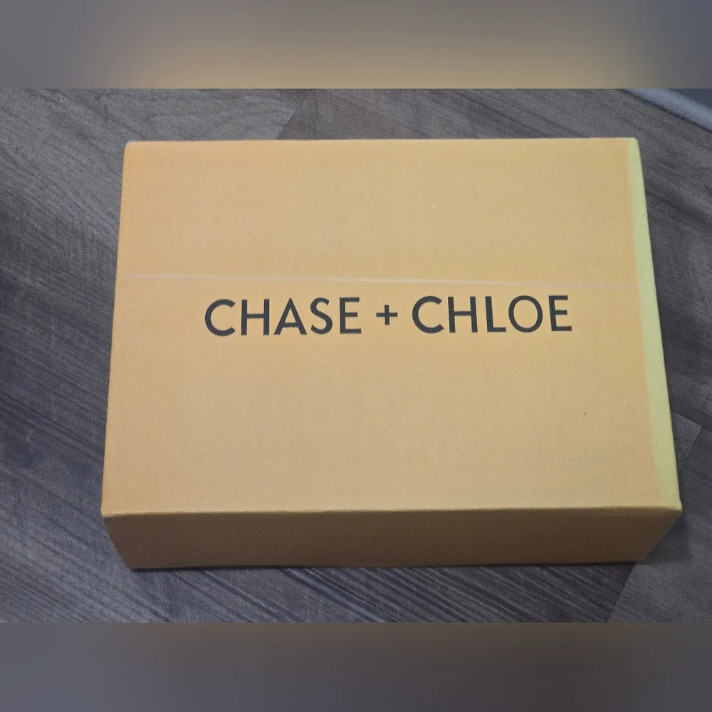 Chase + Chloe Pink Women's Heels - Picture 2 of 7